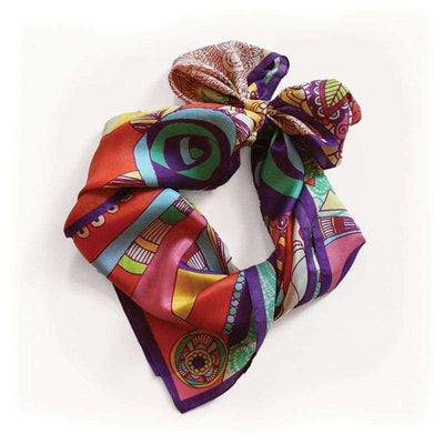 Foulard En Soie · Femmes Du Monde Trésor Ethnique