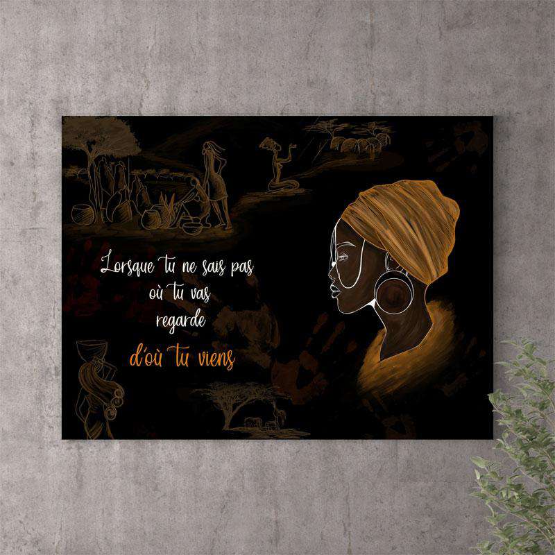 Canva Ethnique avec une Femme Africaine en Tenue Traditionnelle