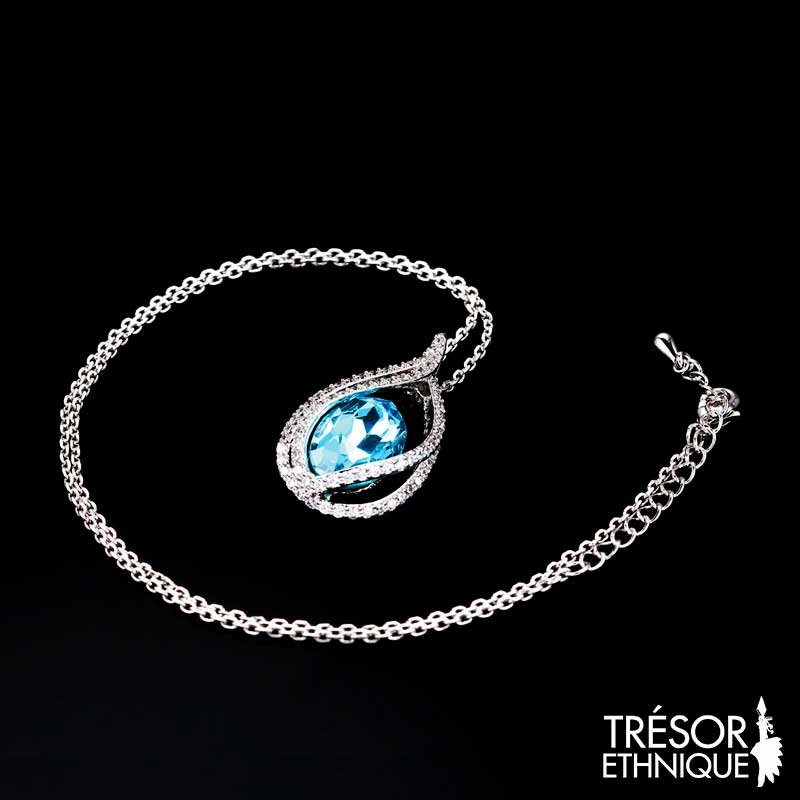Pendentif Larme de Cristal