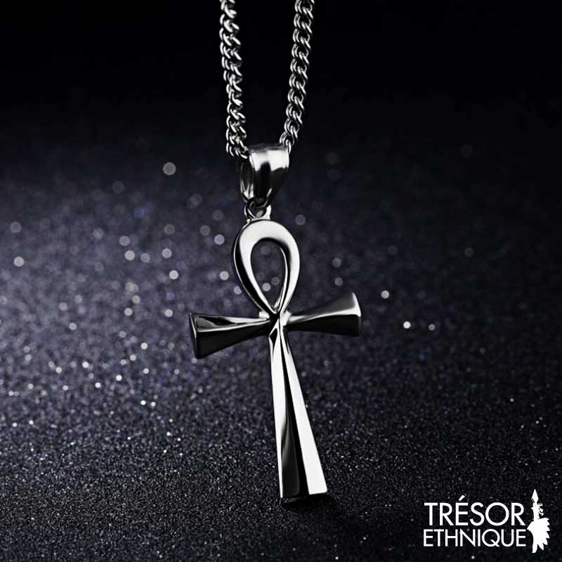 Crucifix Symbole de Vie