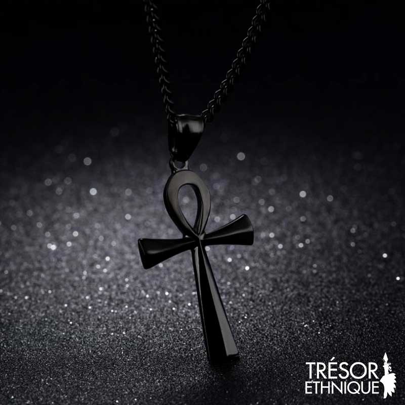 Crucifix Symbole de Vie