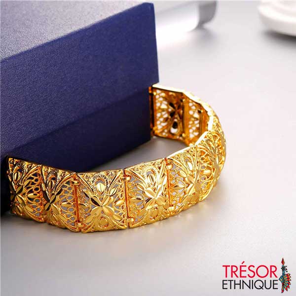 Manchette Sertie En Pétales De Jasmin Or Trésor Ethnique